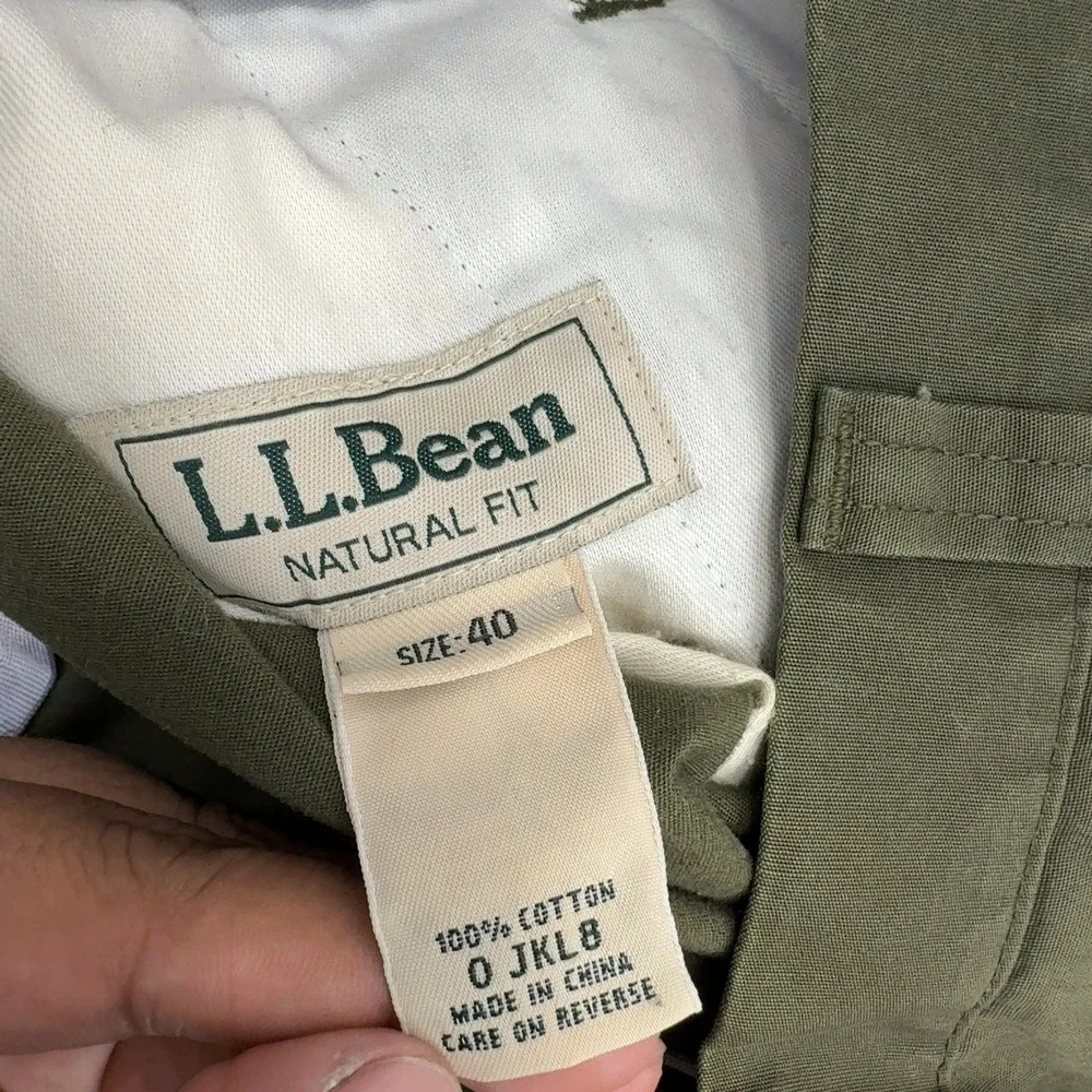 LL Bean Pants Mens 40 Green Cotton Natural Fit Straight Leg Chino Casual Style